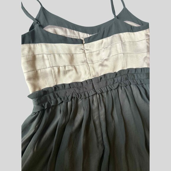 BCBG Max Azria Black & Blush Satin Chiffon Cocktail Dress Sz 8 | Y2K grunge - Picture 10 of 10